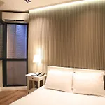 Bronte Hotel 3*