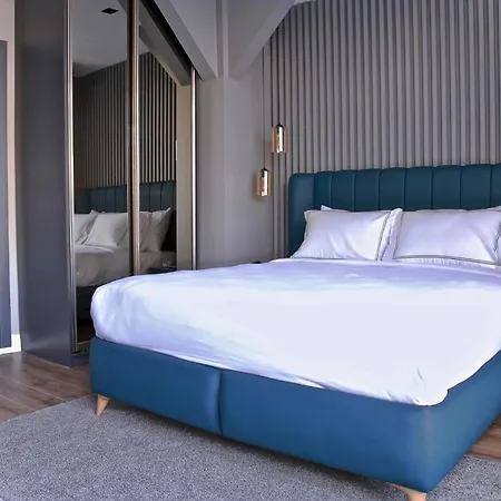 Bronte Hotel